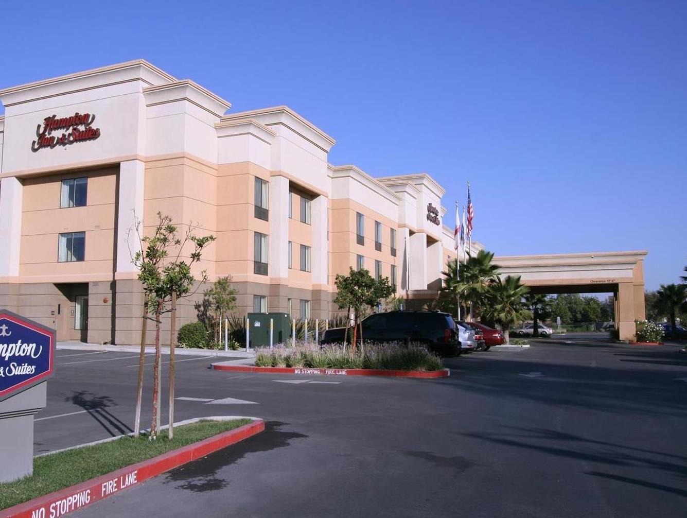 Hampton Inn & Suites Lathrop Buitenkant foto