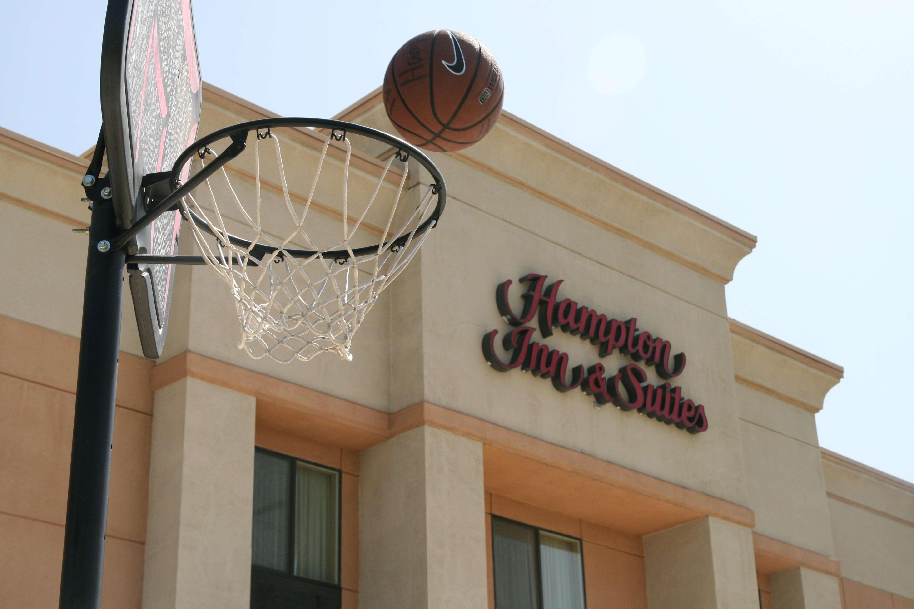 Hampton Inn & Suites Lathrop Buitenkant foto