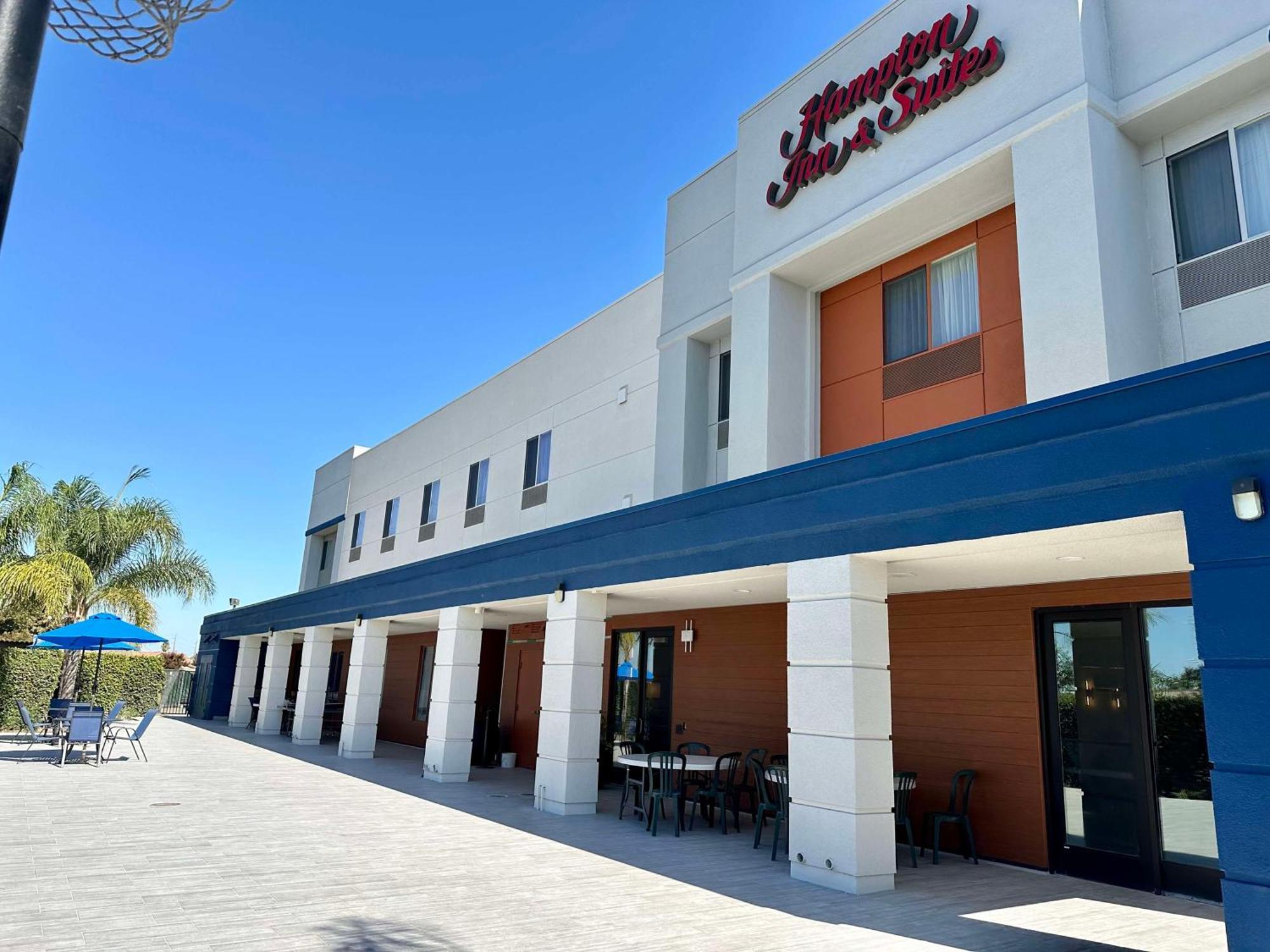Hampton Inn & Suites Lathrop Buitenkant foto