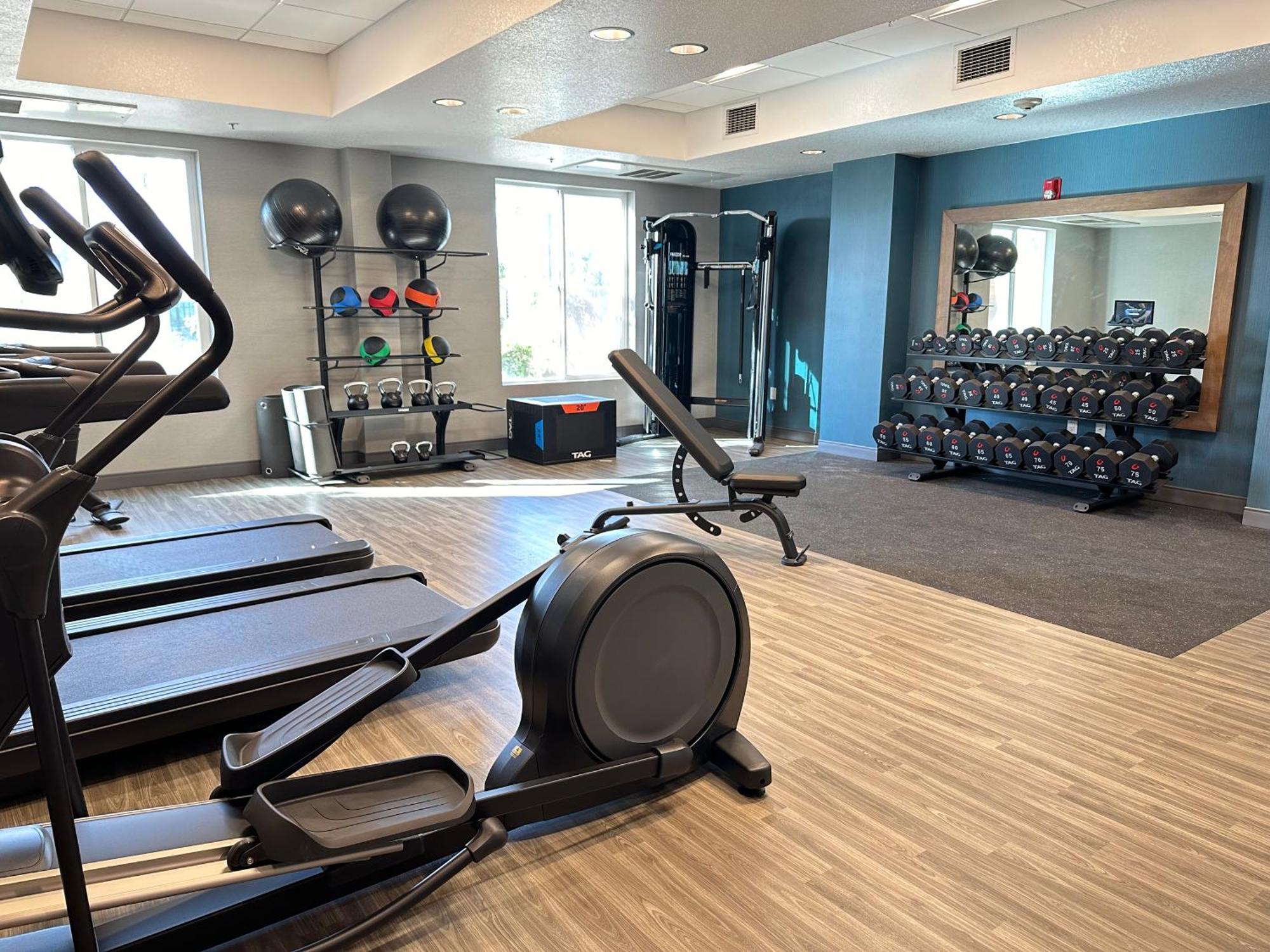 Hampton Inn & Suites Lathrop Buitenkant foto