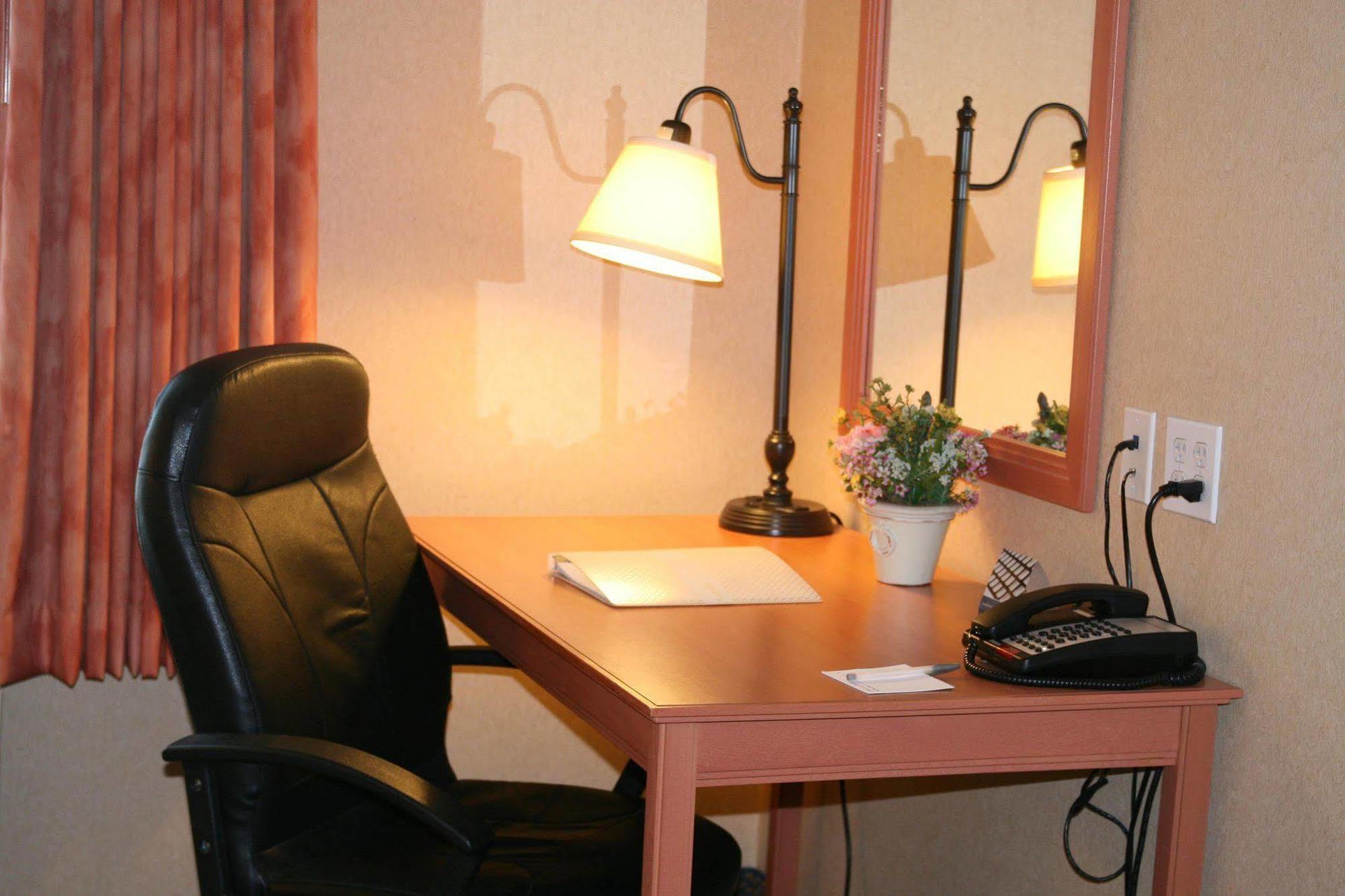 Hampton Inn & Suites Lathrop Kamer foto